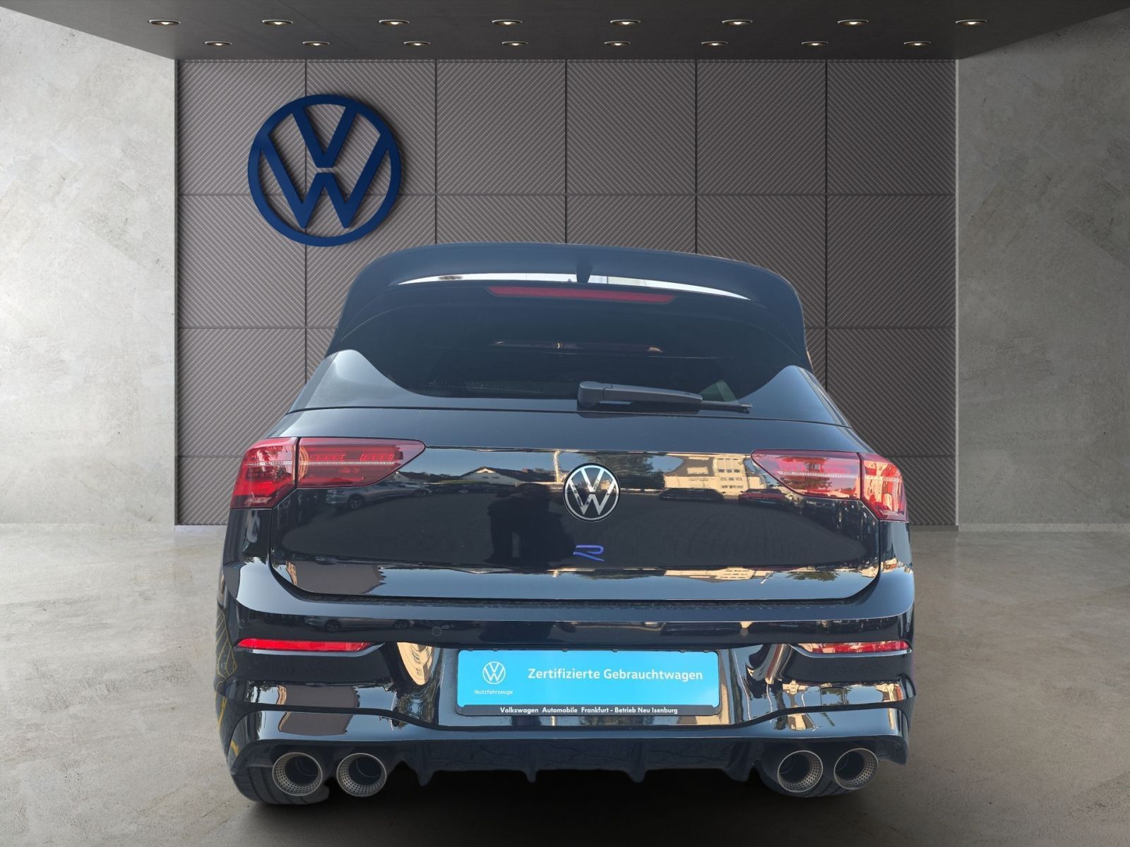 Volkswagen Golf VIII 2.0 TSI DSG R Performance 20 Years Nav