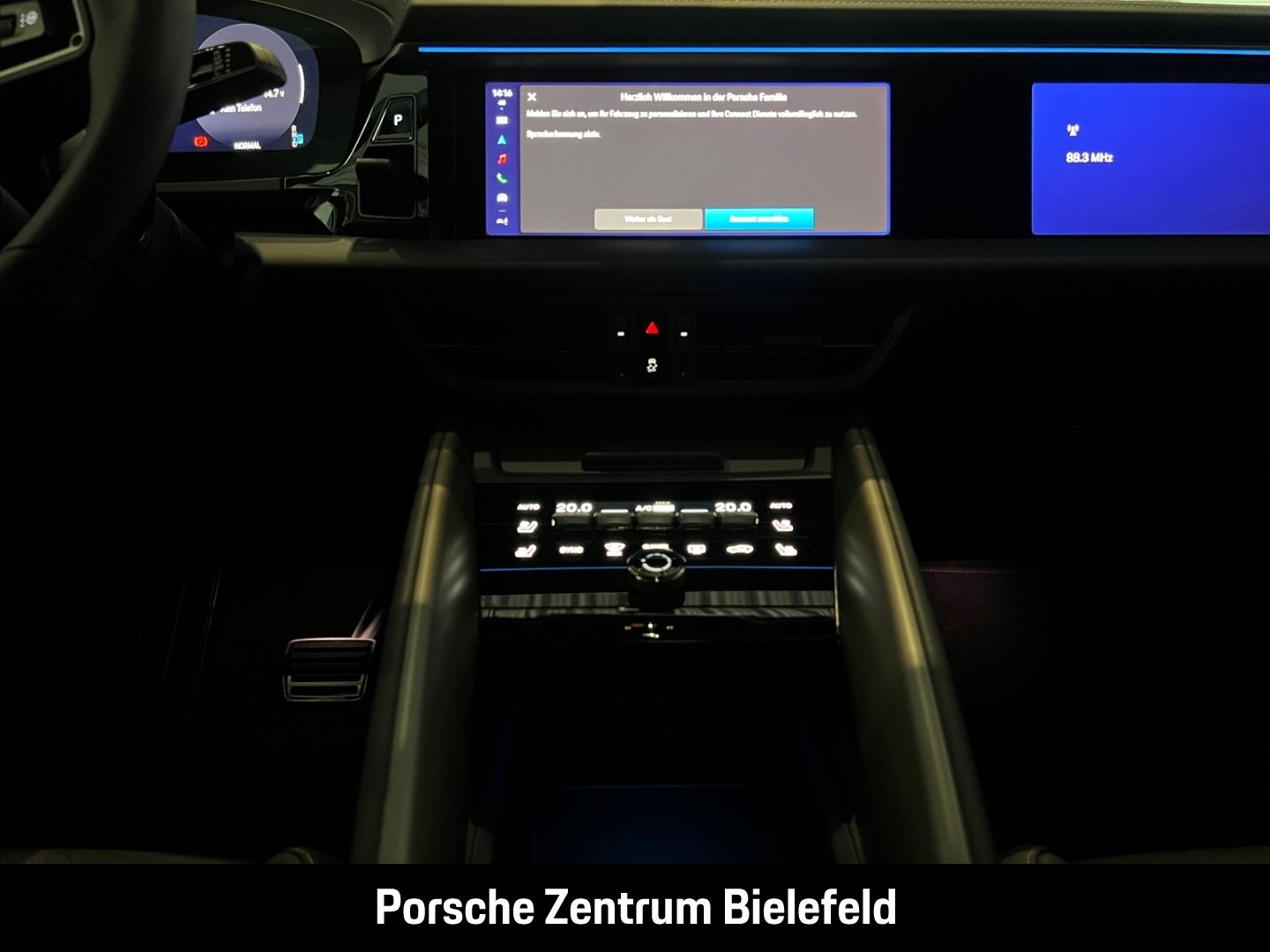 Porsche Macan Turbo BOSE Surround-View Abstandstempomat