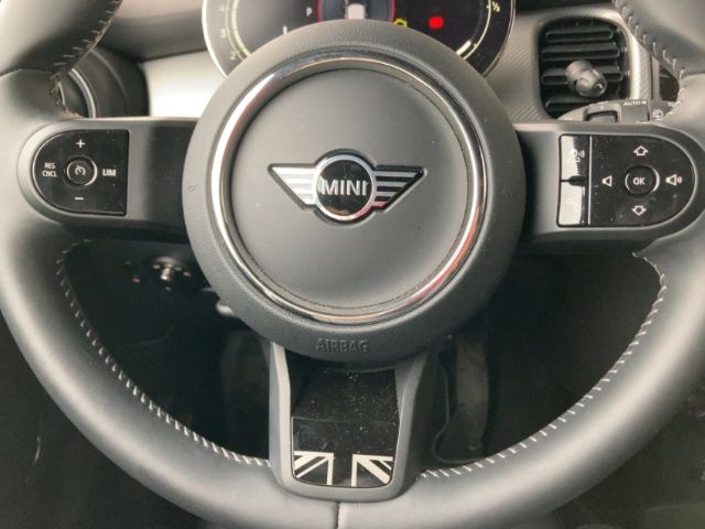 MINI Cooper 3-Türer - Samsaru's Car Outlet