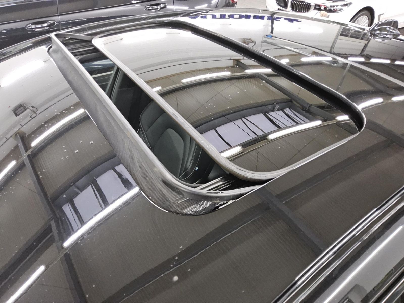 Volvo S90 T8 AWD Hybrid R-Design Navi LED HuD H-K 360°