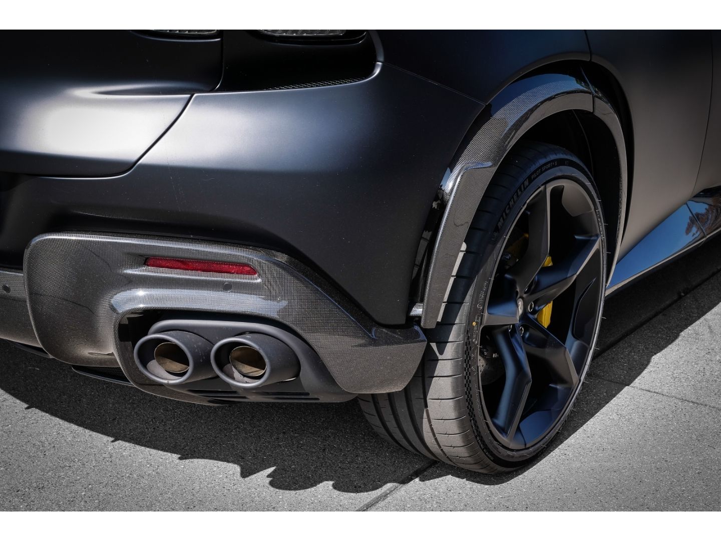 Ferrari Purosangue - Samsaru's Car Outlet