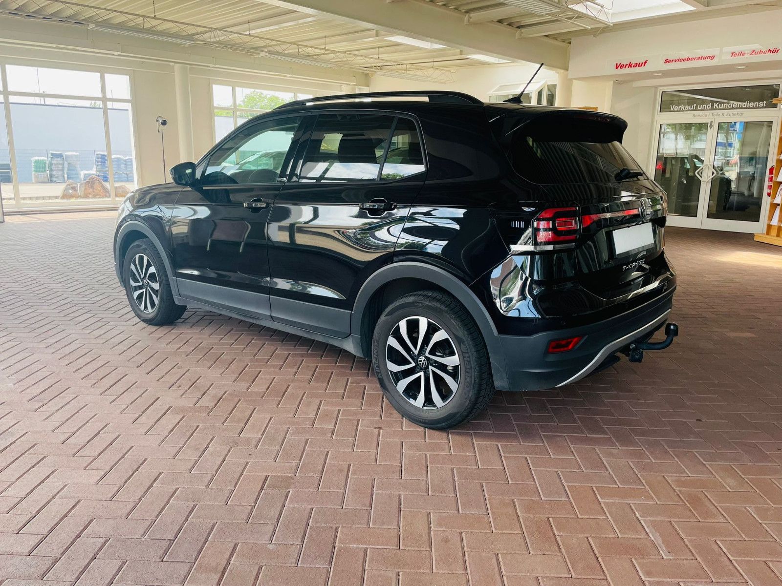 Volkswagen T-Cross Active - Samsaru's Car Outlet