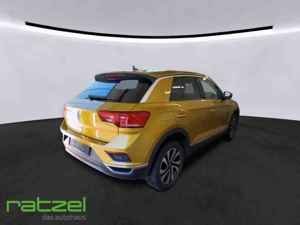 Volkswagen T-Roc Active 1.5 TSI DSG - Samsaru's Car Outlet