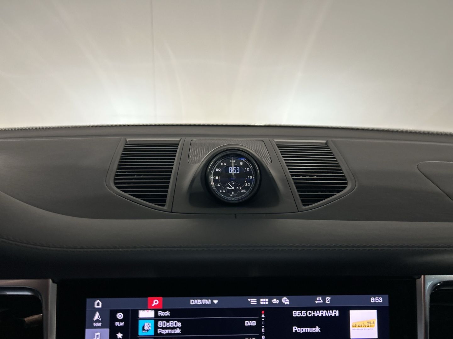 Porsche Macan S Kreide BOSE Sportabgasanlage Panorama