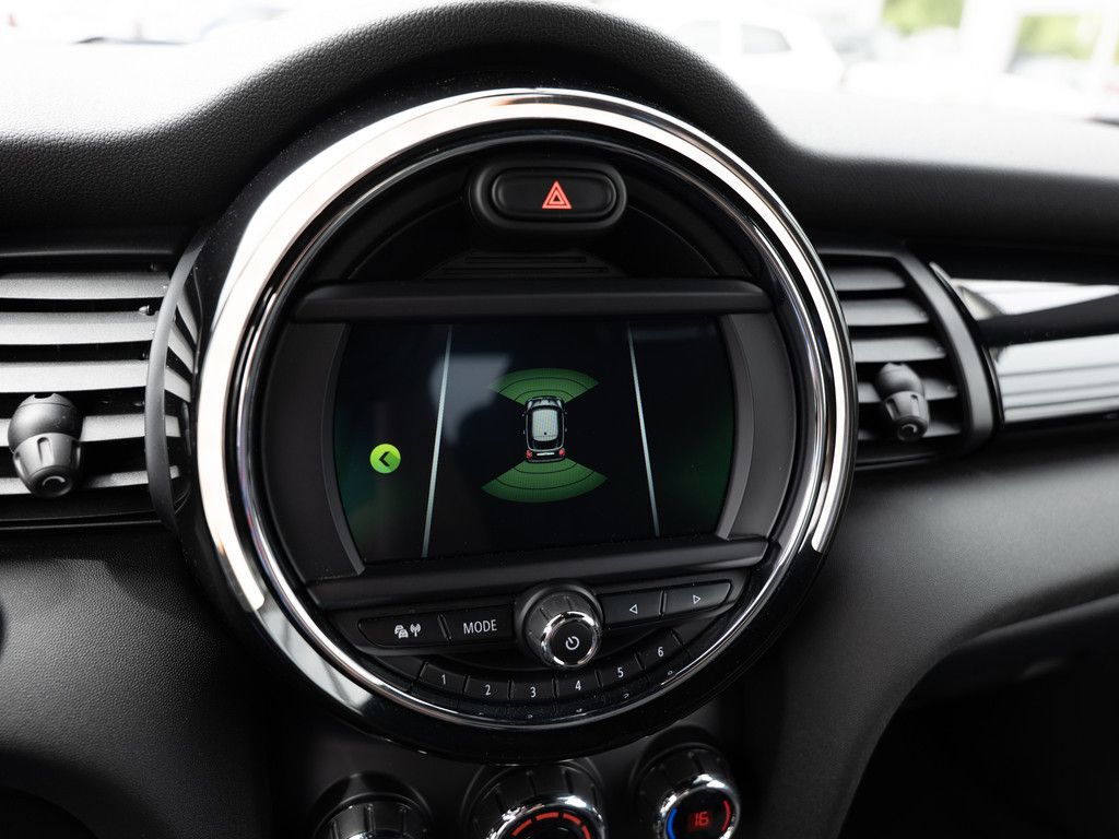MINI Cooper Chili - Samsaru's Car Outlet
