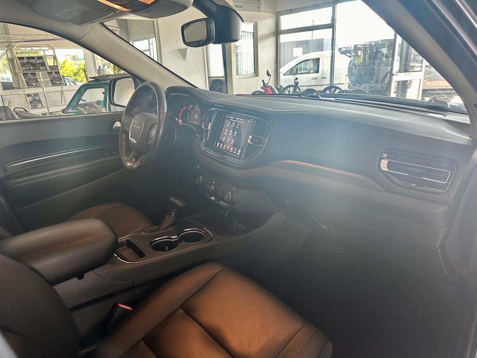 Dodge Durango 5,7 AWD  Leder LED Facelift LPG GAS AHK