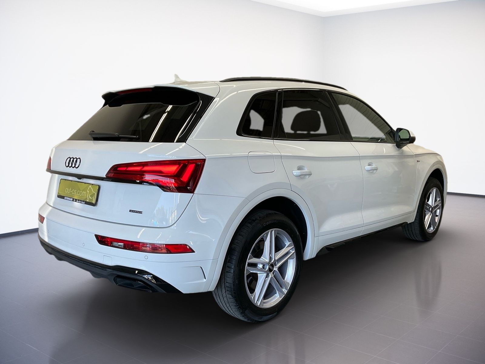 Audi Q5 S-LINE BLACK 40TDI S-TRONIC - Samsaru's Car Outlet
