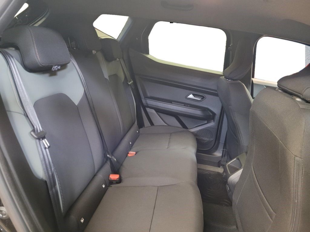 Dacia Duster Extreme TCe 130 4x4 - Samsaru's Car Outlet