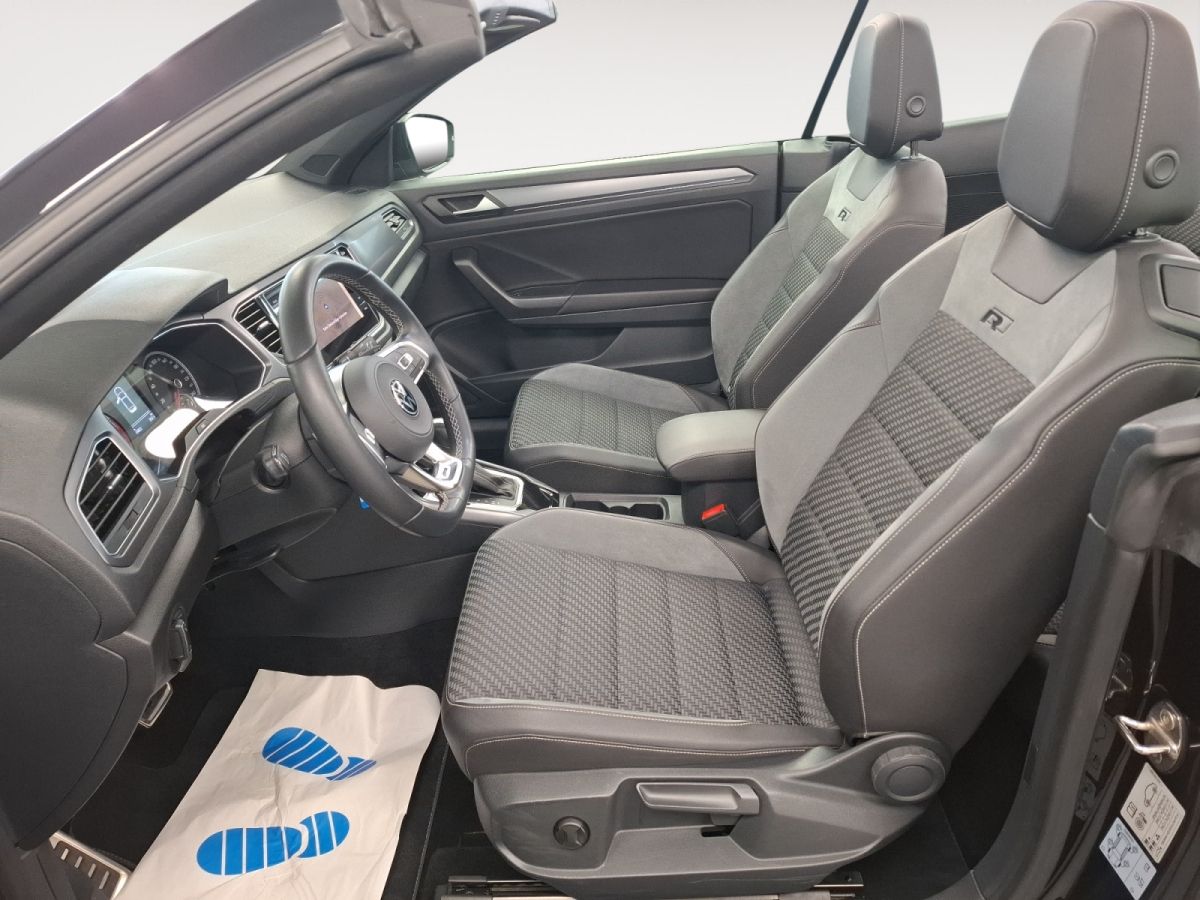 Volkswagen T-Roc R-Line - Samsaru's Car Outlet