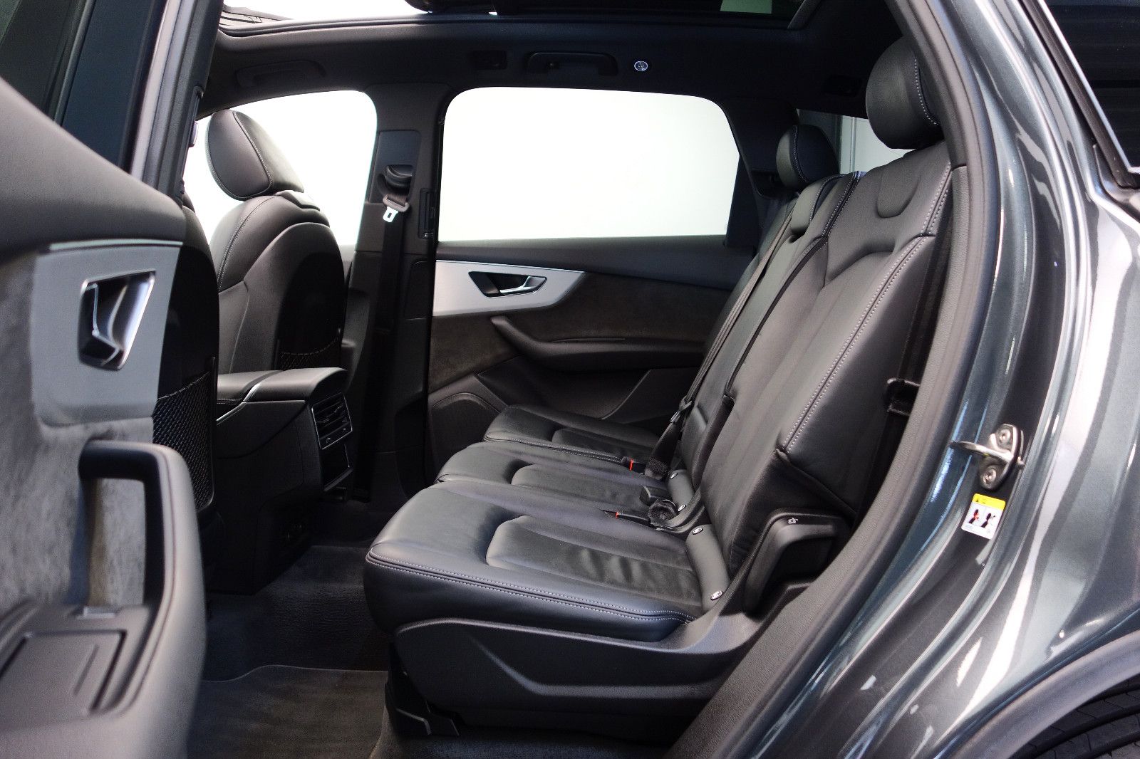Audi Q7 50 TDI quattro S LINE BLACK+360°+PDACH+7SITZE