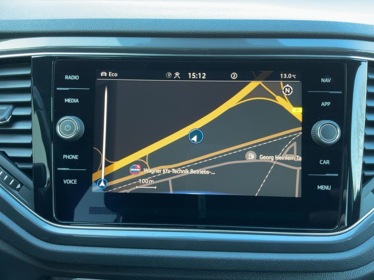 Volkswagen T-Roc 1.5 TSI DSG SPORT - Samsaru's Car Outlet