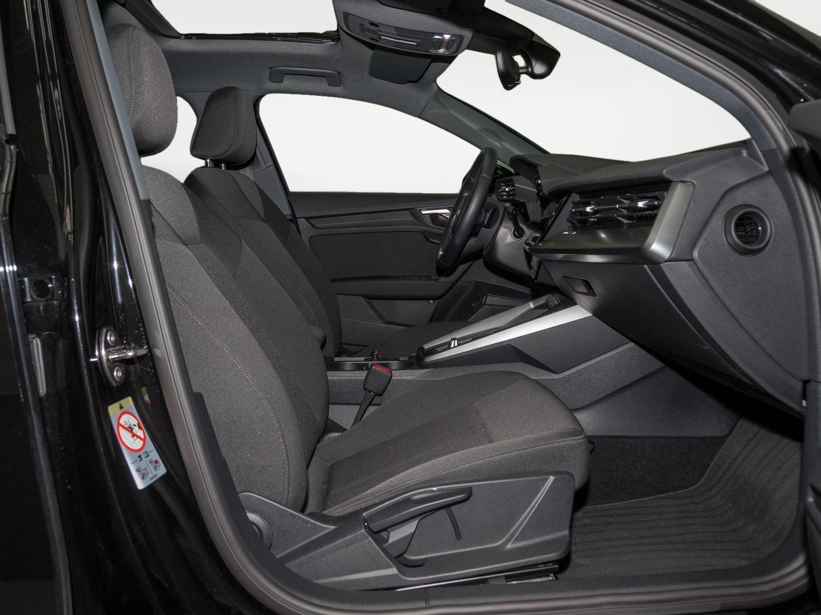 Audi A3 Sportback 40 TFSI e ADVANCED - Samsaru's Car Outlet