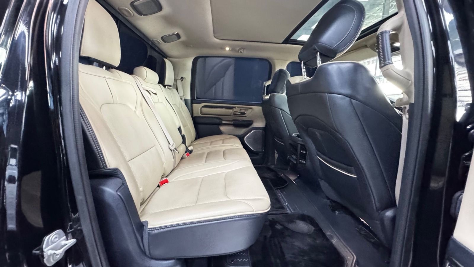Dodge CLEAN-CARFAX*LIMITED*LUFT*AHK*RAMBOX*360°KAMERA*