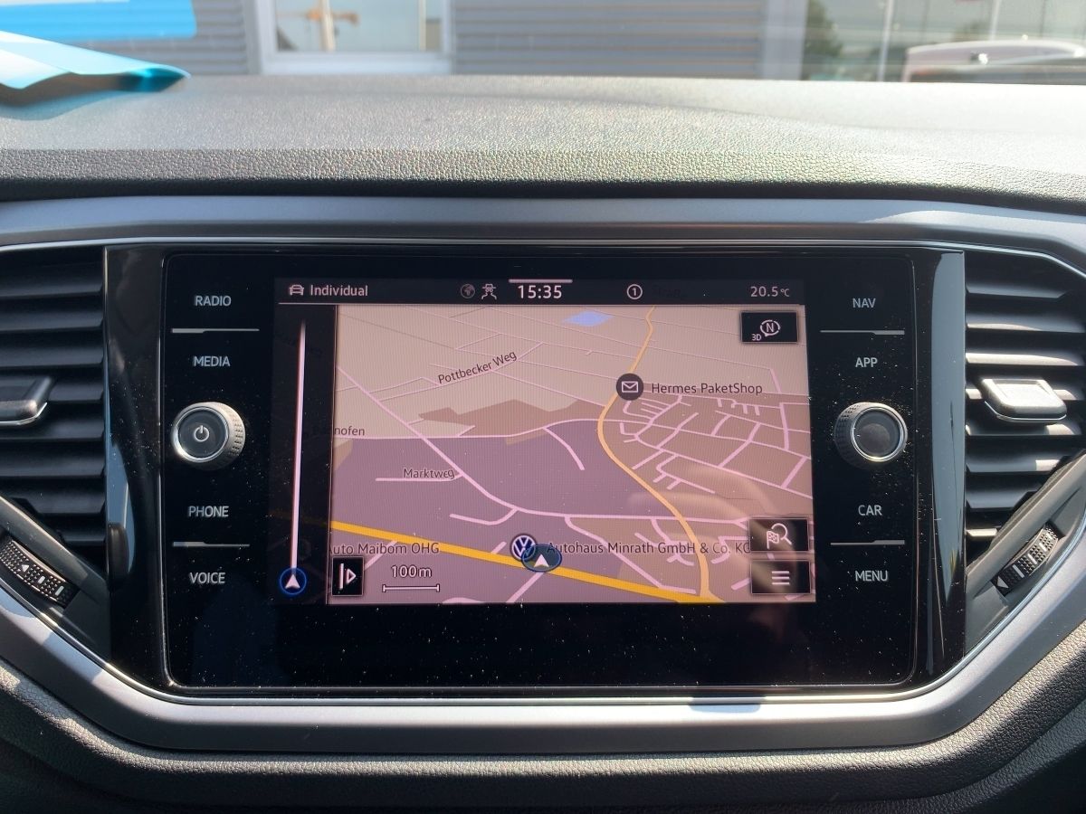 Volkswagen T-Roc ACTIVE 1.0 TSI - Samsaru's Car Outlet