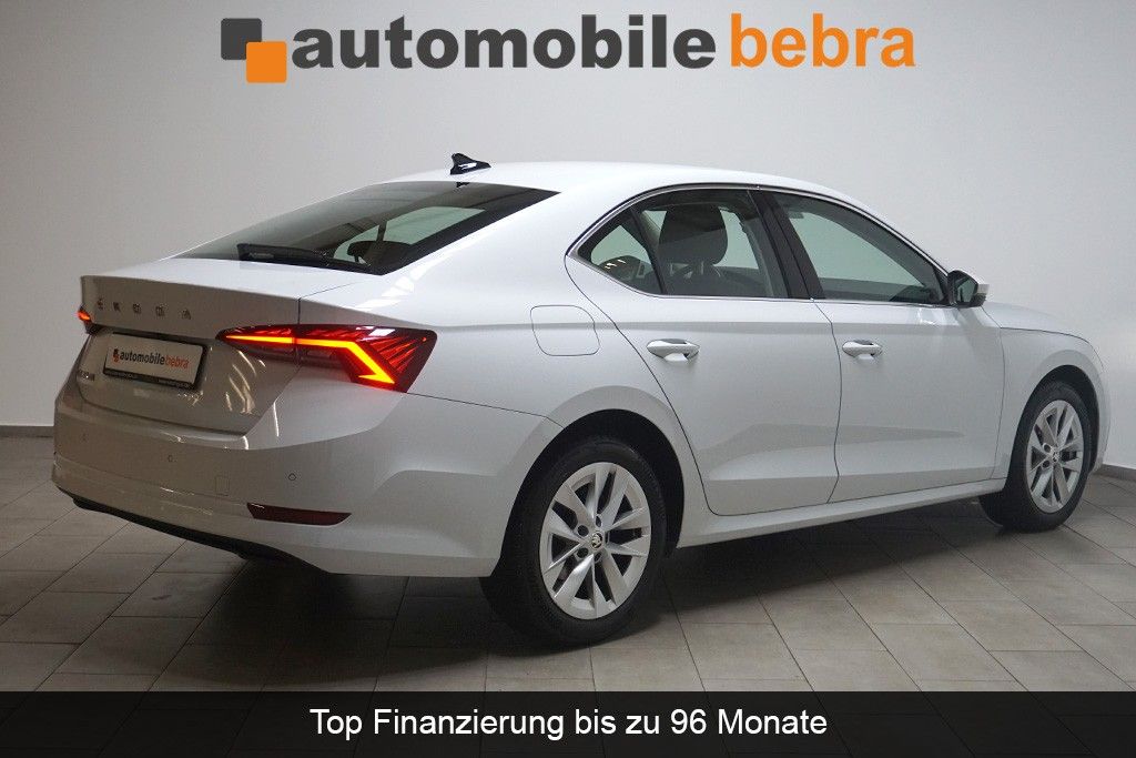 Skoda Octavia 2.0TDIDSG Style Virtual Standhz LED