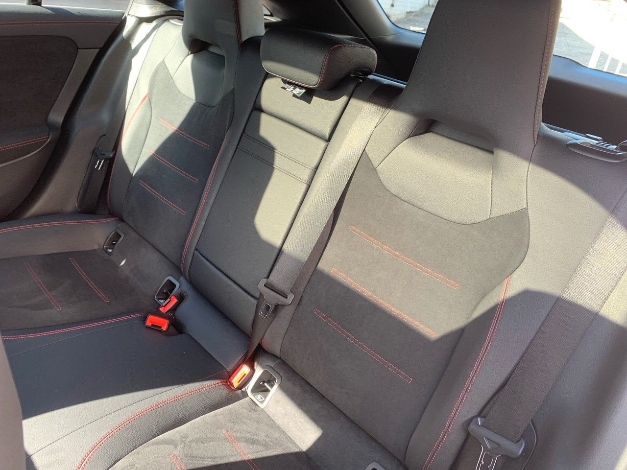 Mercedes-Benz CLA 200 AMG - Samsaru's Car Outlet