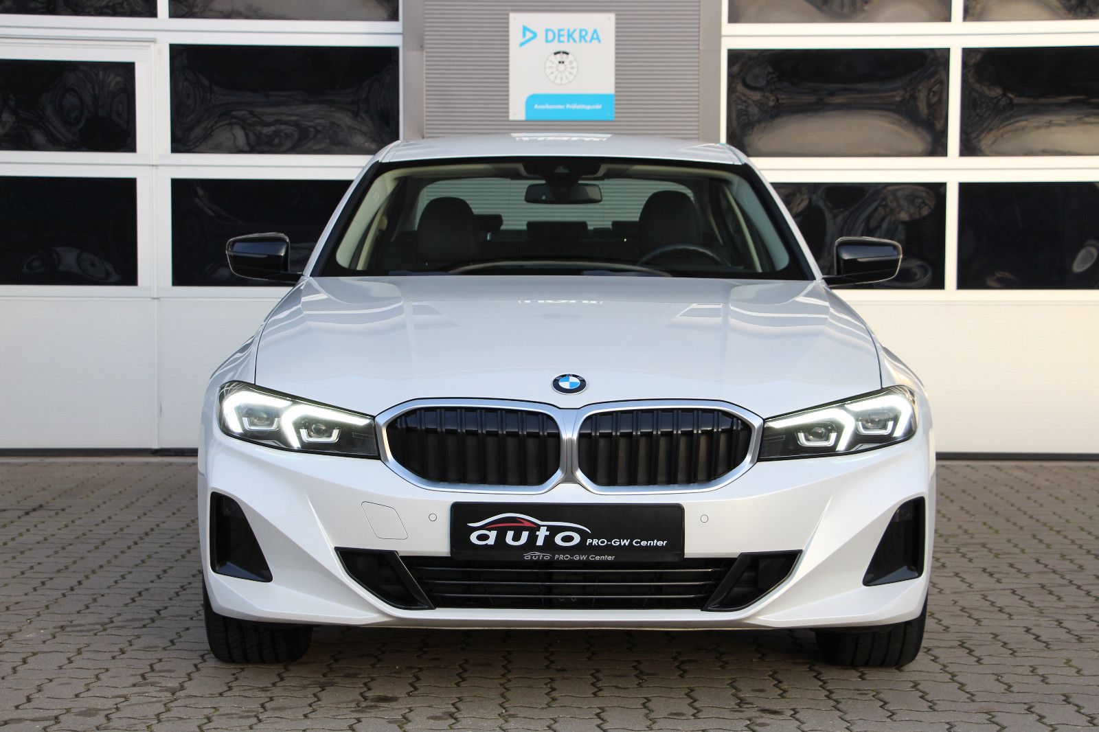 BMW 3 Limousine 320 i xDrive