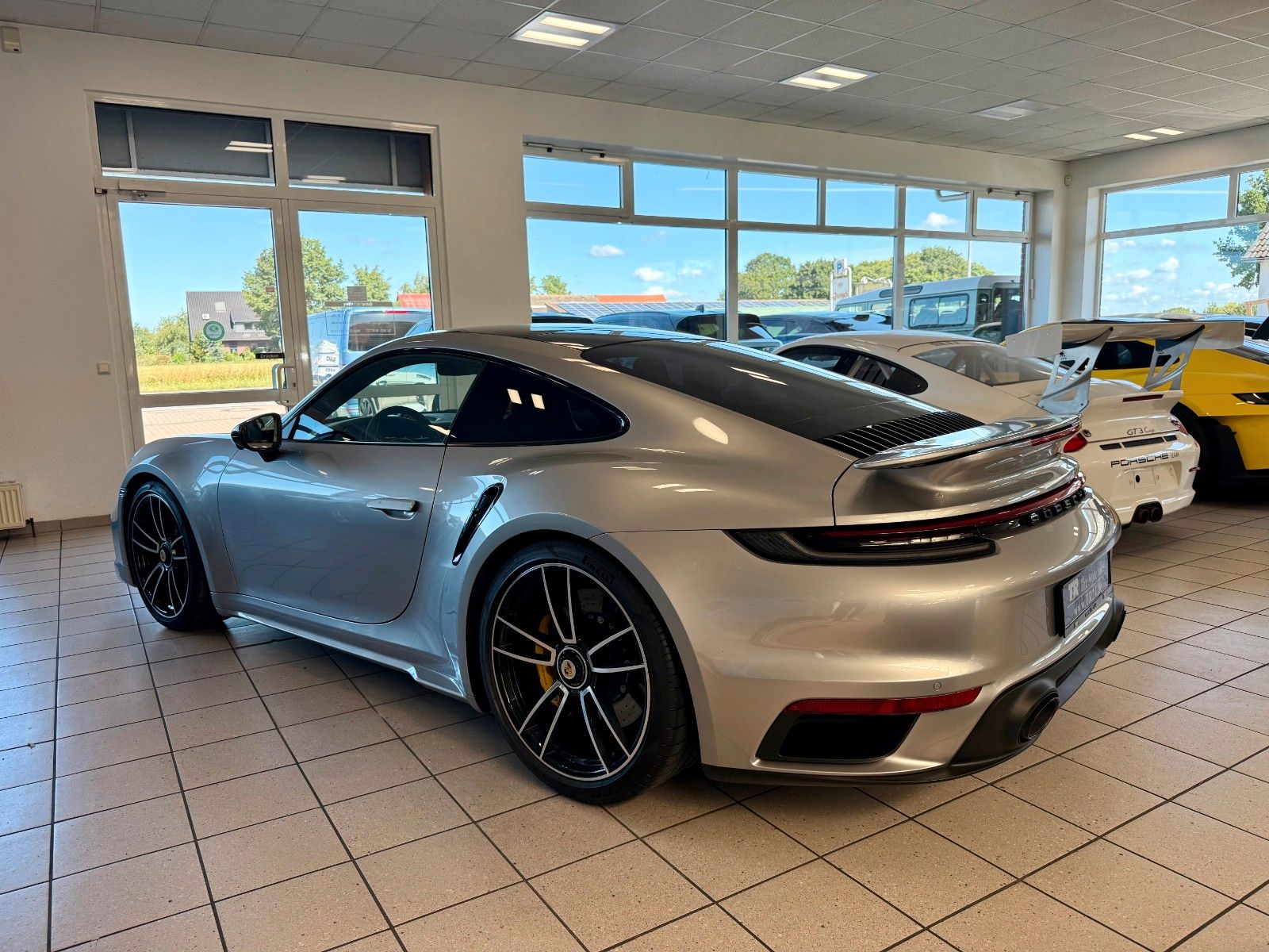 Porsche 911 992 Turbo S LIFT/Glasdach/ACC/Burmester