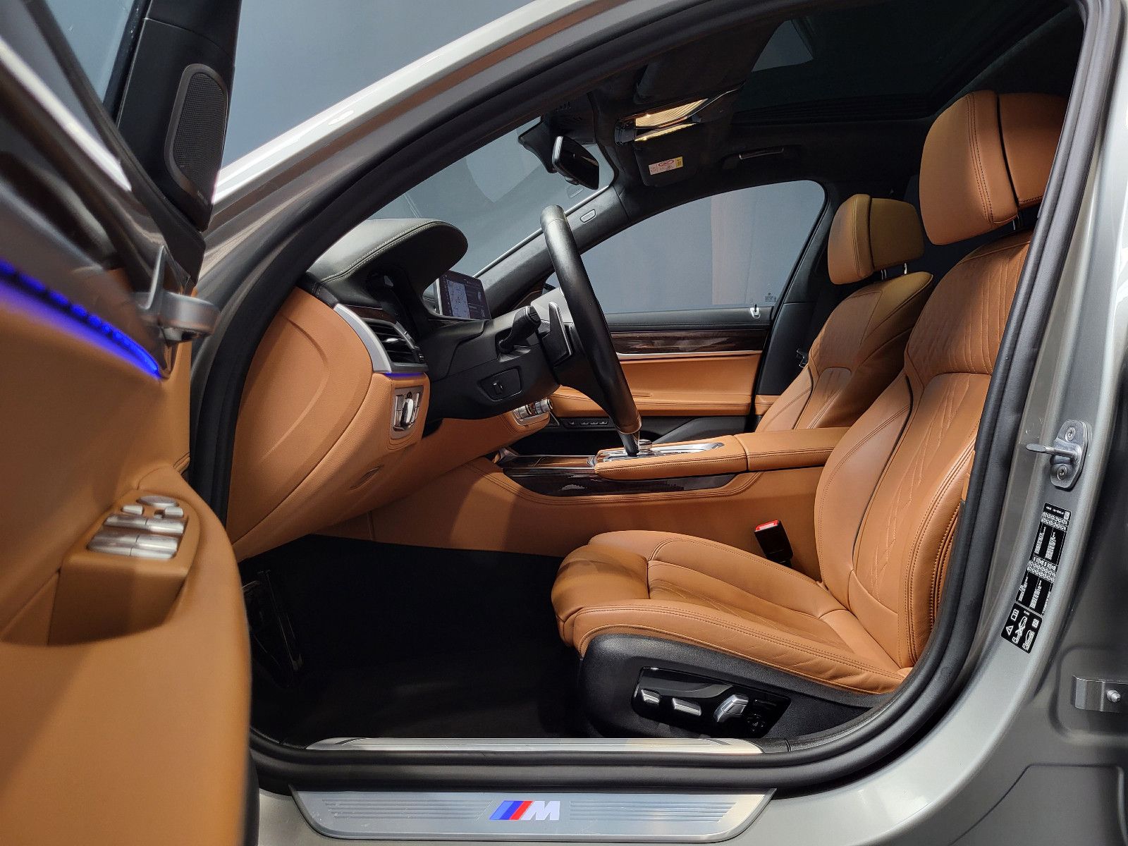 BMW 750 d xDrive M Sport *TOP Ausstattung*