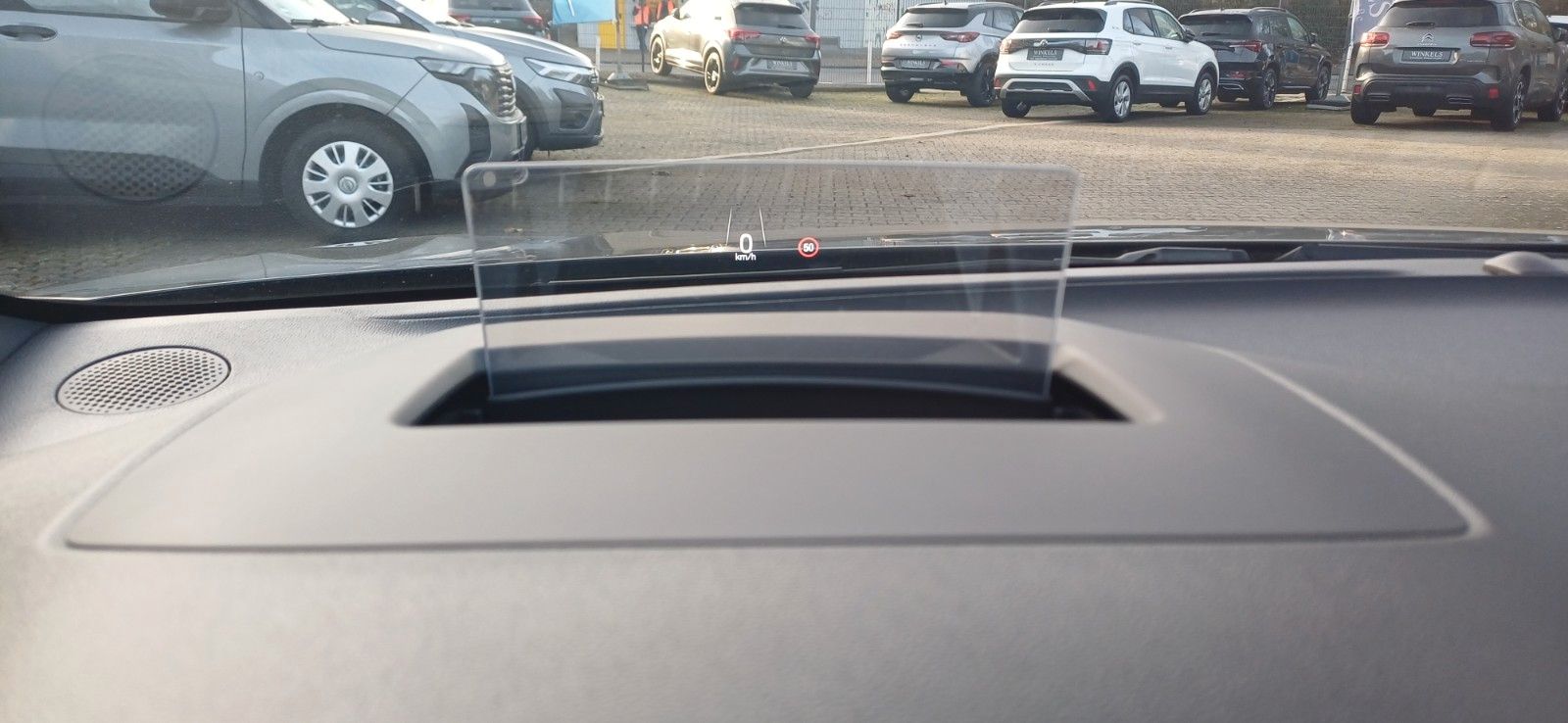 Ford Focus ST Line X-8Gang-Leder-Navi-Kamera-Pano-AHK