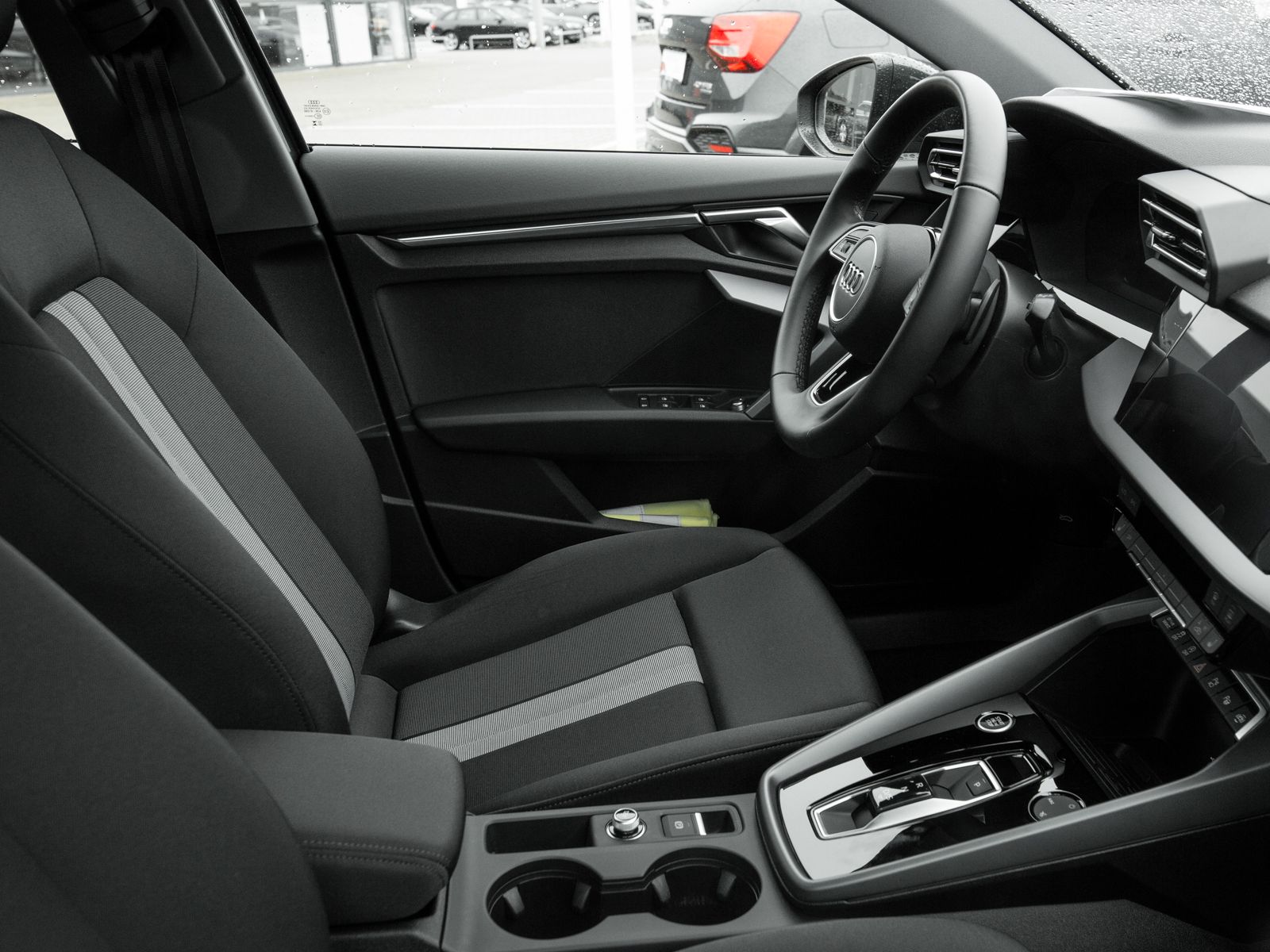 Audi A3 Sportback 35 TFSI S tronic - Samsaru's Car Outlet