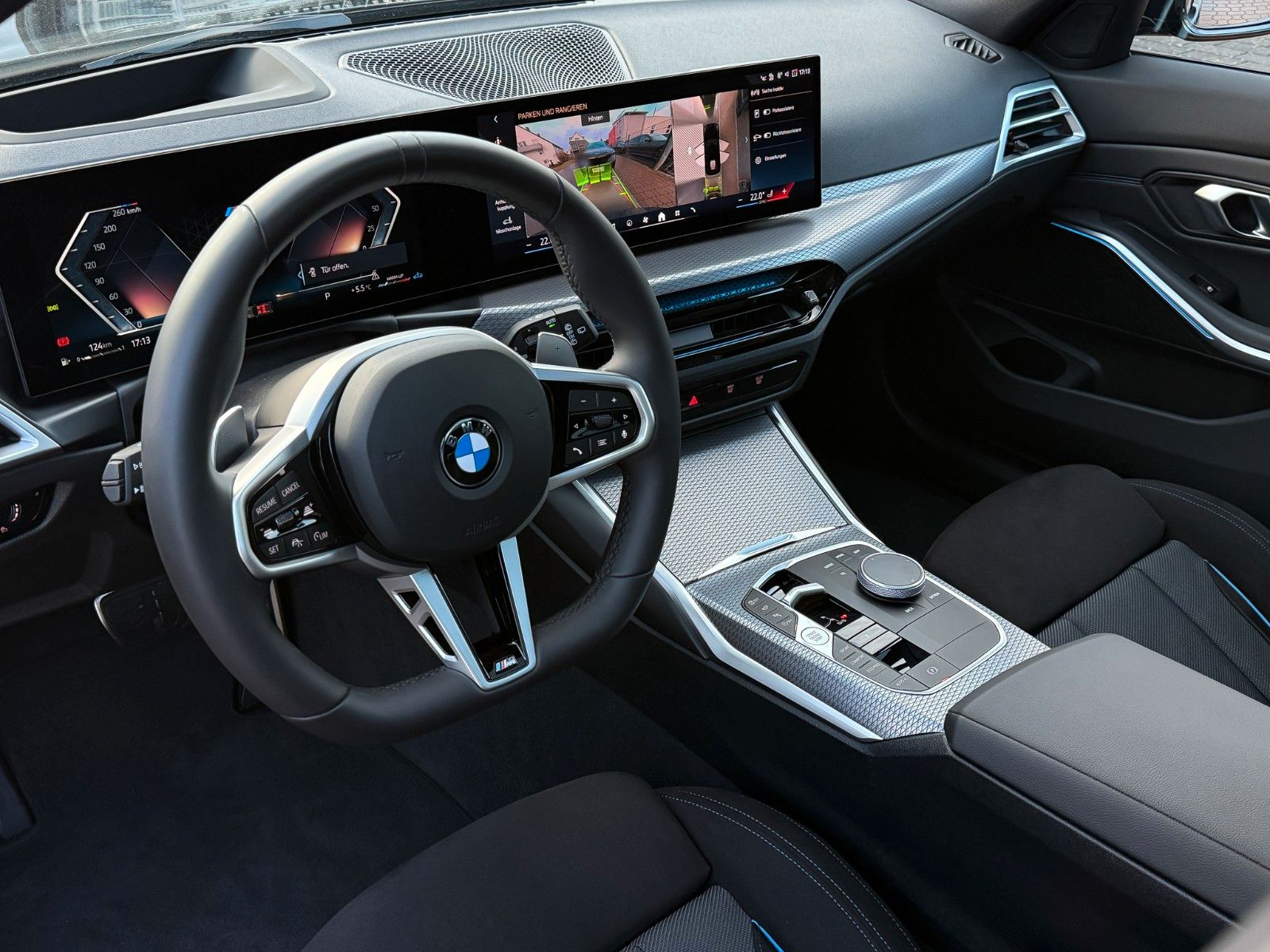 BMW 320i M Sport 18" HuD AHK Pano ACC 360° hifi LED+