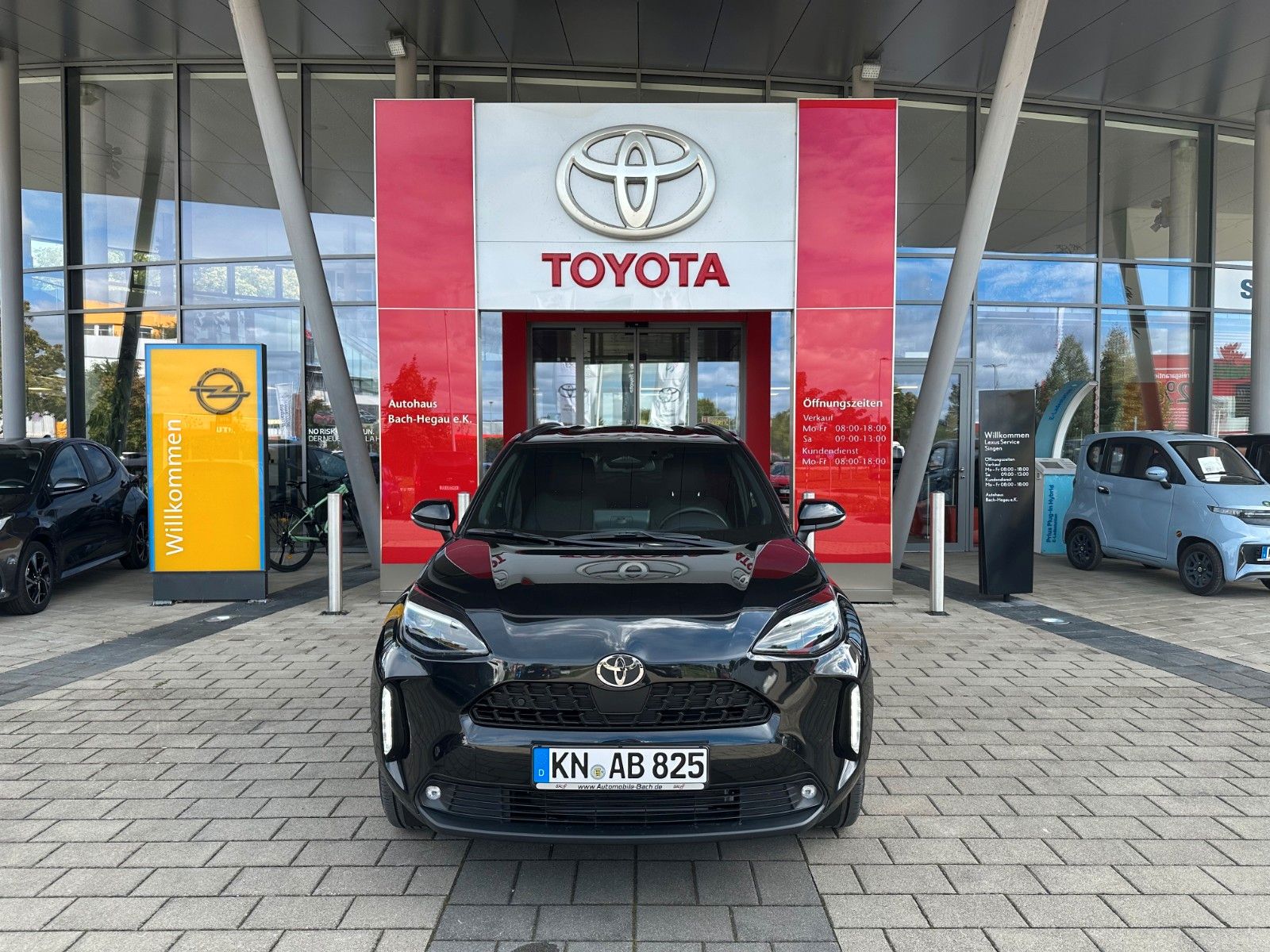 Toyota Yaris Cross Hybrid Team Deutsch. SAFETY+WINTER