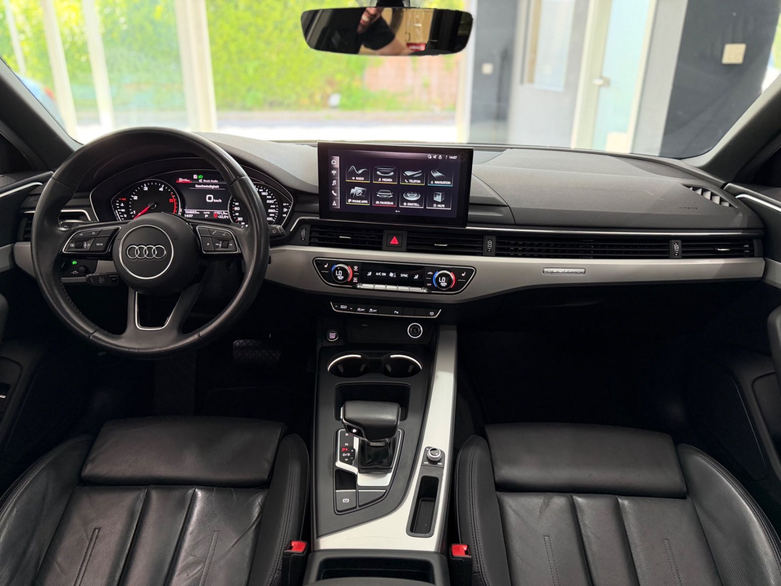 Audi A4 Avant 50 TDI quattro S line*PANO*ACC*CARPLAY*