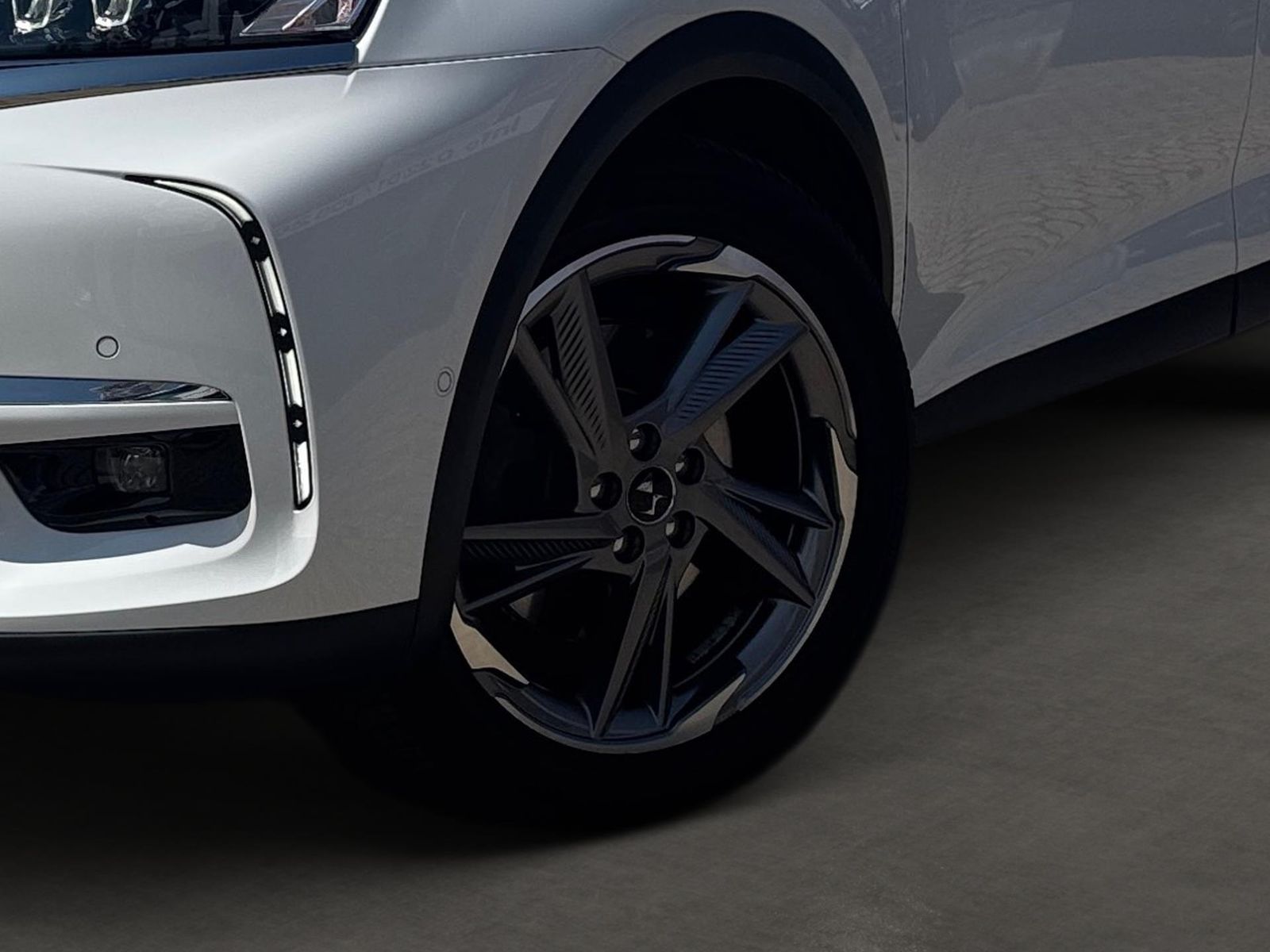 DS Automobiles DS7 CROSSBACK E-TENSE 225 RIVOLI,1.HAND,LEASING