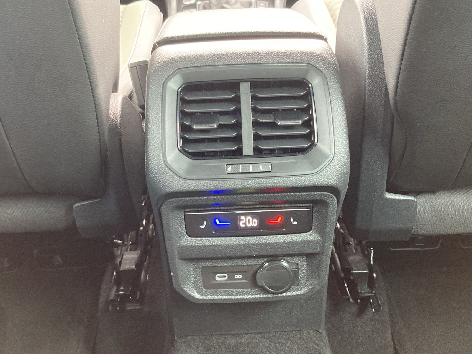Seat Tarraco Xperience 1.4 e-Hybrid AHK+LED+SHZ+NAVI