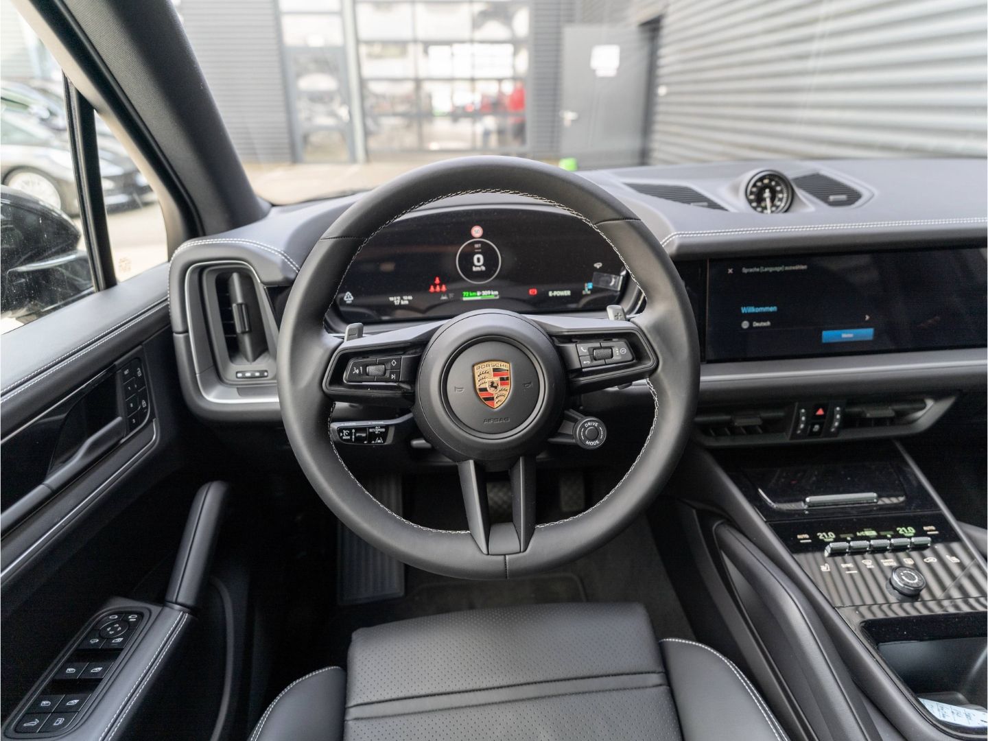 Porsche Cayenne E-Hybrid 22'', BOSE, Anhängerkupplung