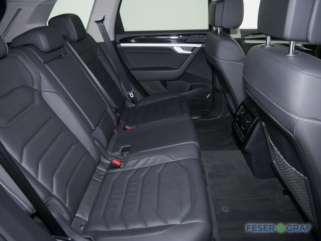 Volkswagen Touareg 3.0 TDI Elegance DSG R-line/4x4/AHK/Rear