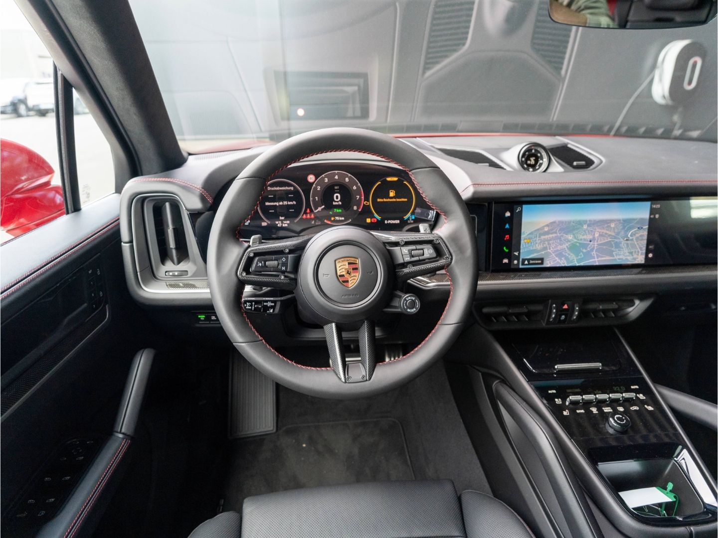 Porsche Cayenne E-Hybrid InnoDrive HD-Matrix BOSE Sporta