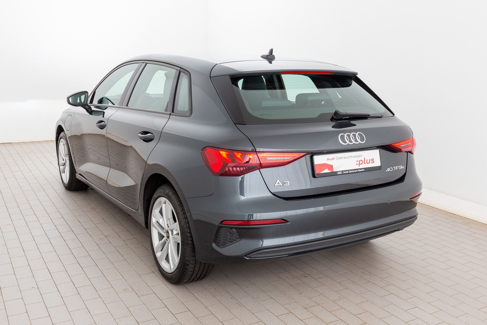 Audi A3 Sportback 40 TFSI e S tr. - Samsaru's Car Outlet