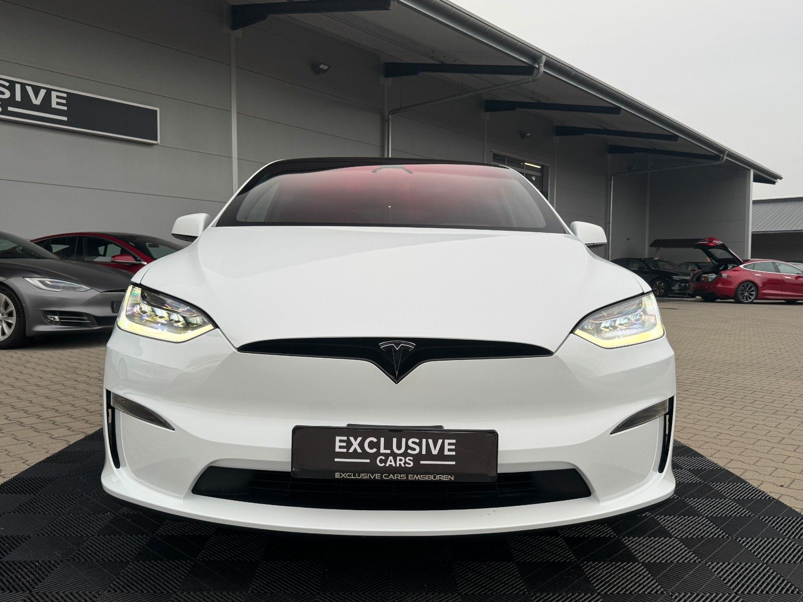 Tesla MODEL X PLAID | HARDWARE 4 | 6 SEATS |