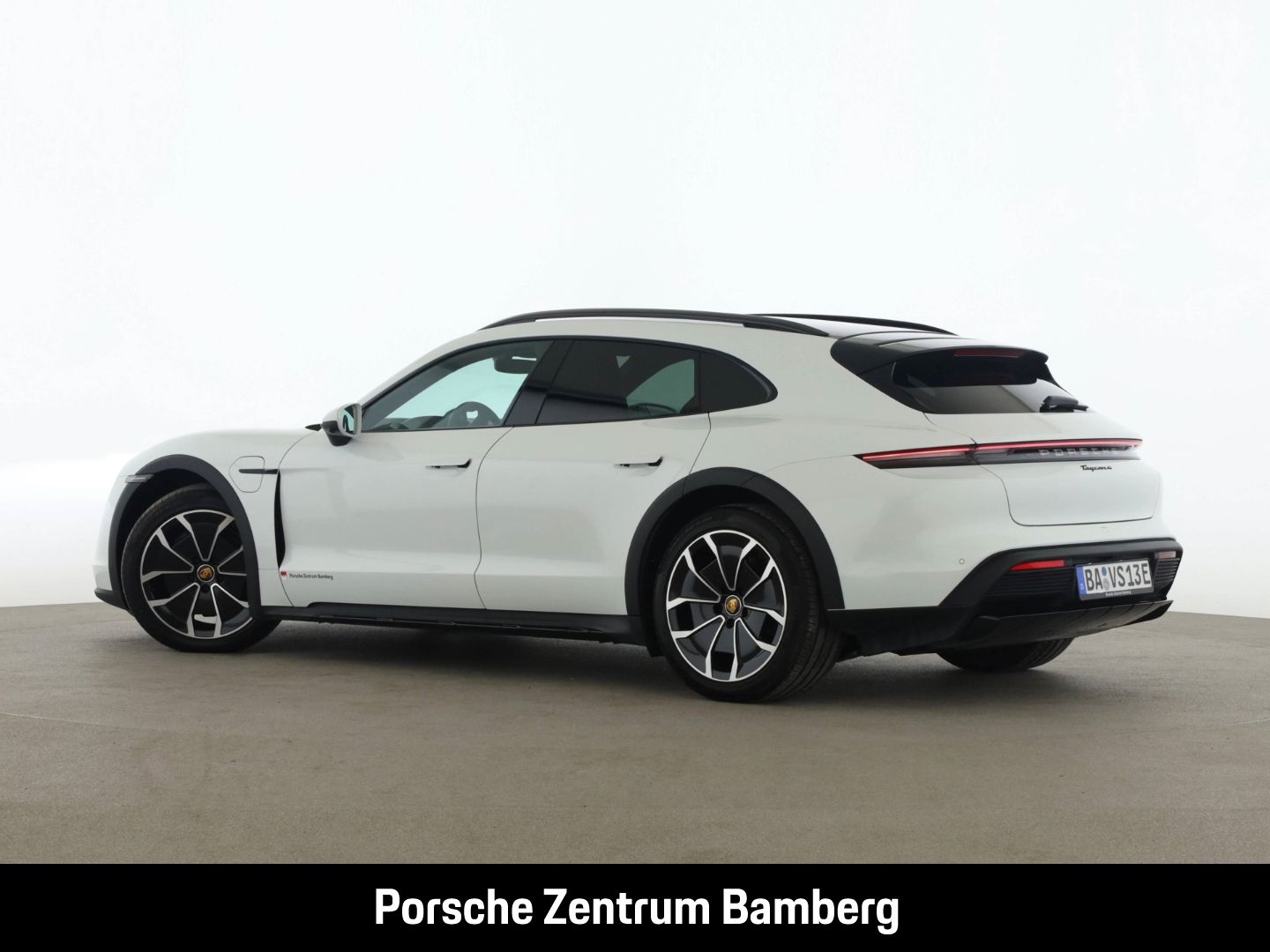 Porsche Taycan 4 CT/ BOSE/ 20 Zoll/ Sitzbelüft./ ACC uvm