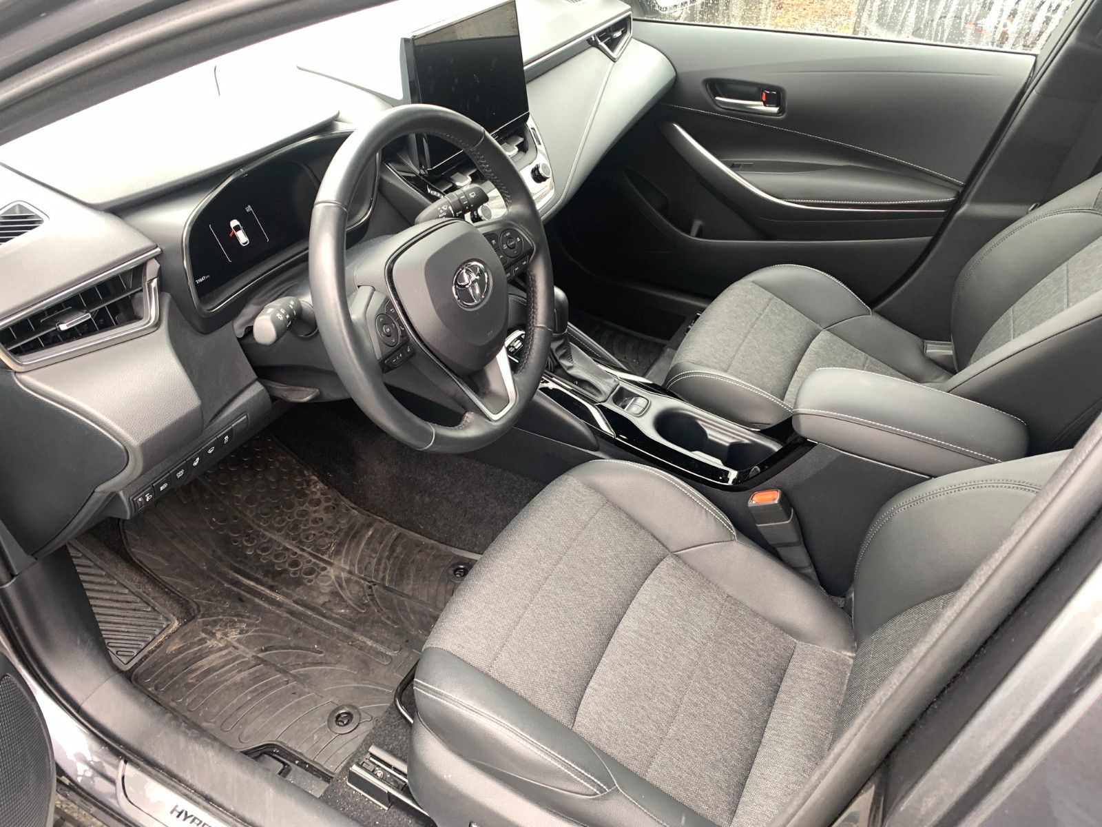 Toyota Corolla 1.8 Hybrid Team Deutschland