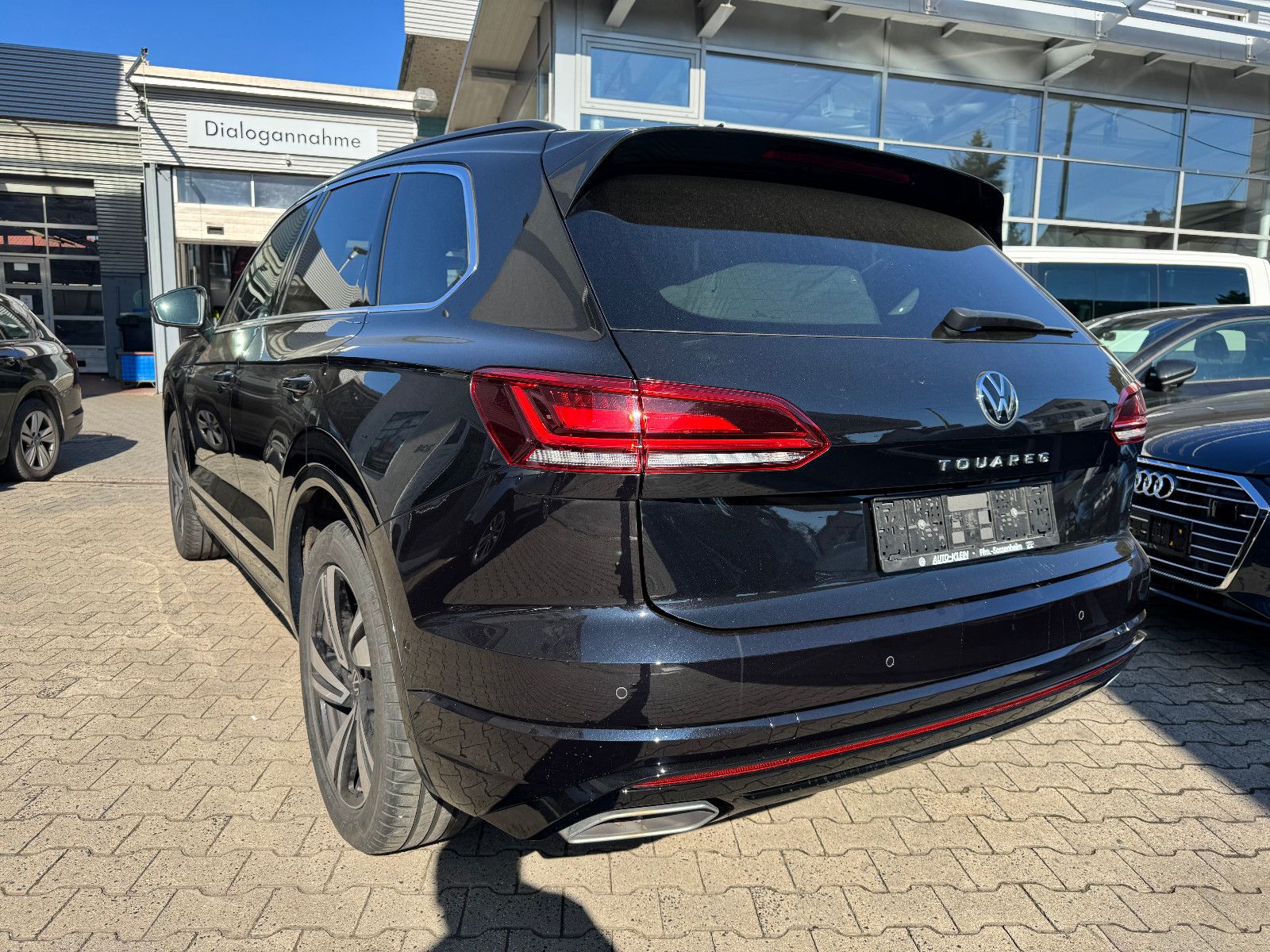 Volkswagen Touareg R-Line 3.0 V6 TSI 4MOTION -Vollausstatt.