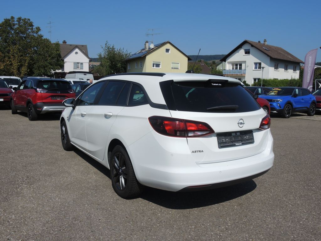 Opel Astra 1.5 D ST - Samsaru's Car Outlet
