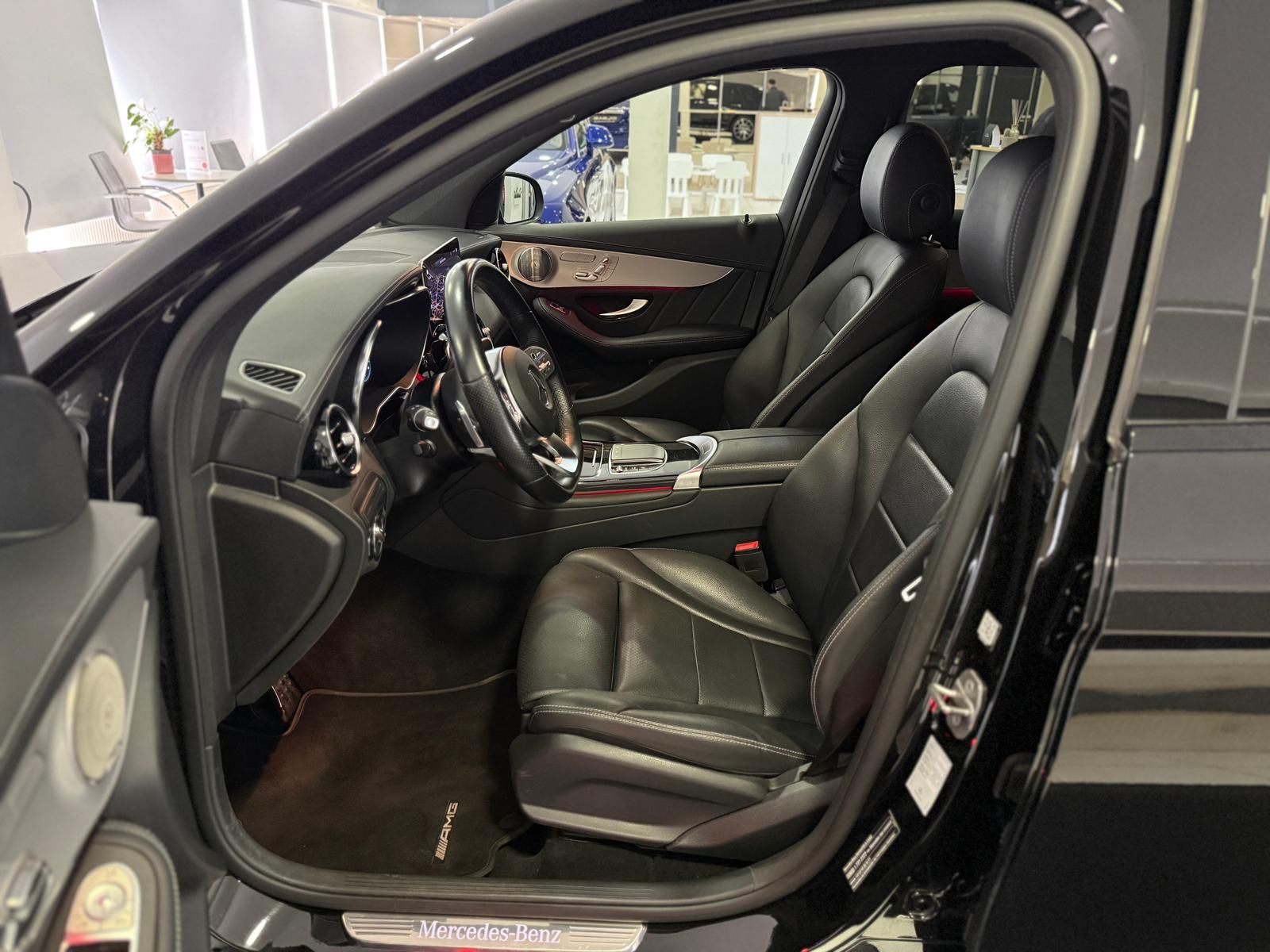Mercedes-Benz GLC 300 de 4M AMG-Line - Samsaru's Car Outlet