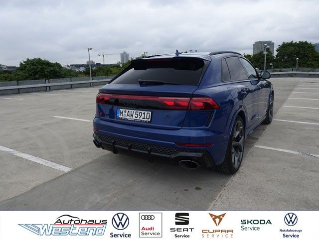 Audi RS Q8 4.0l FSI 471kW performance qu. 305km/h Nav