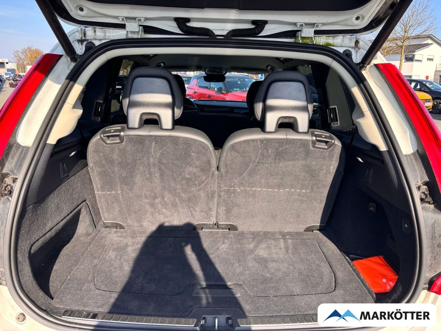 Volvo XC90 T8 AWD Plus Dark Recharge 7-Sitzer ACC/AHK