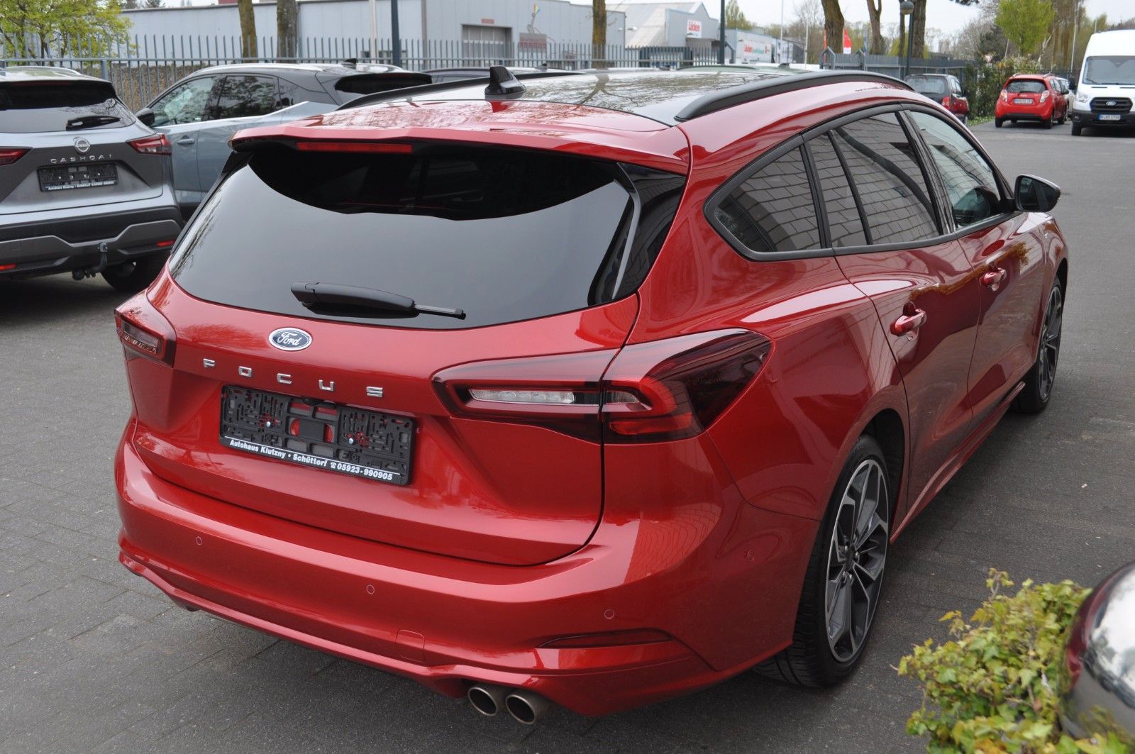 Ford Focus Turnier ST-LINE X/AUT/LED-MATRIX/PANODACH