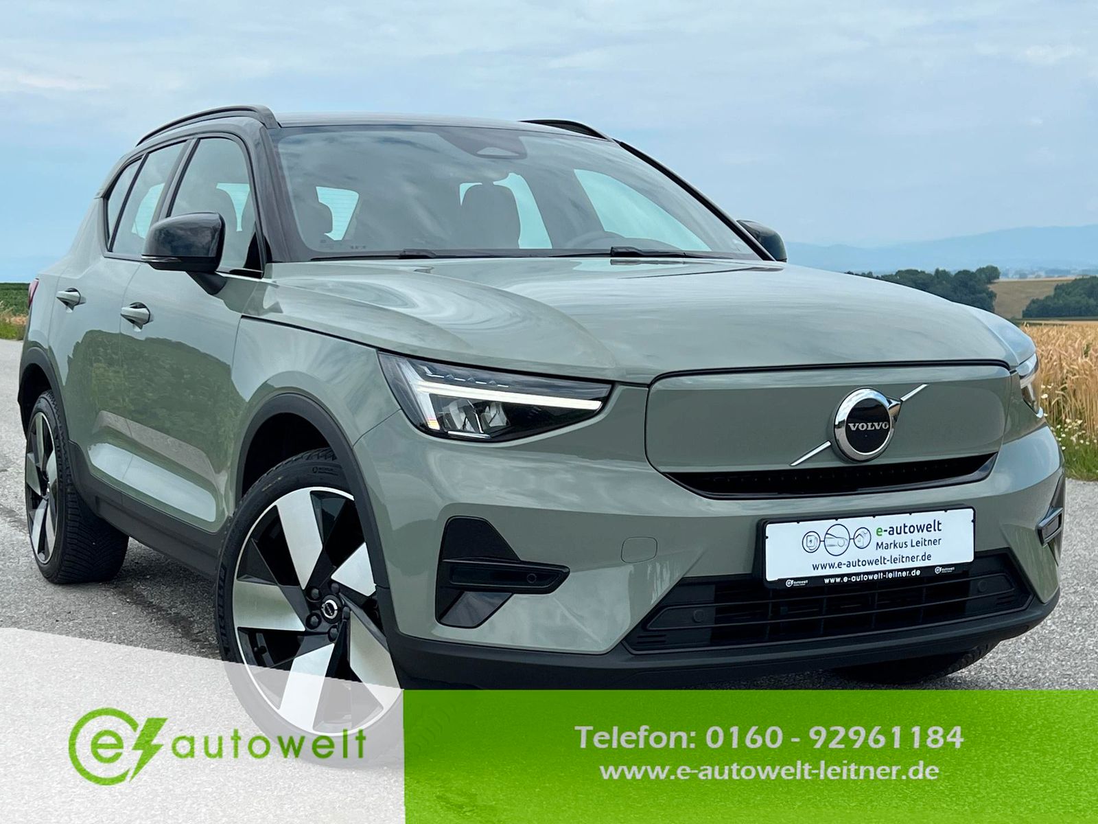 Volvo XC40 Plus Recharge Pure AWD - Samsaru's Car Outlet