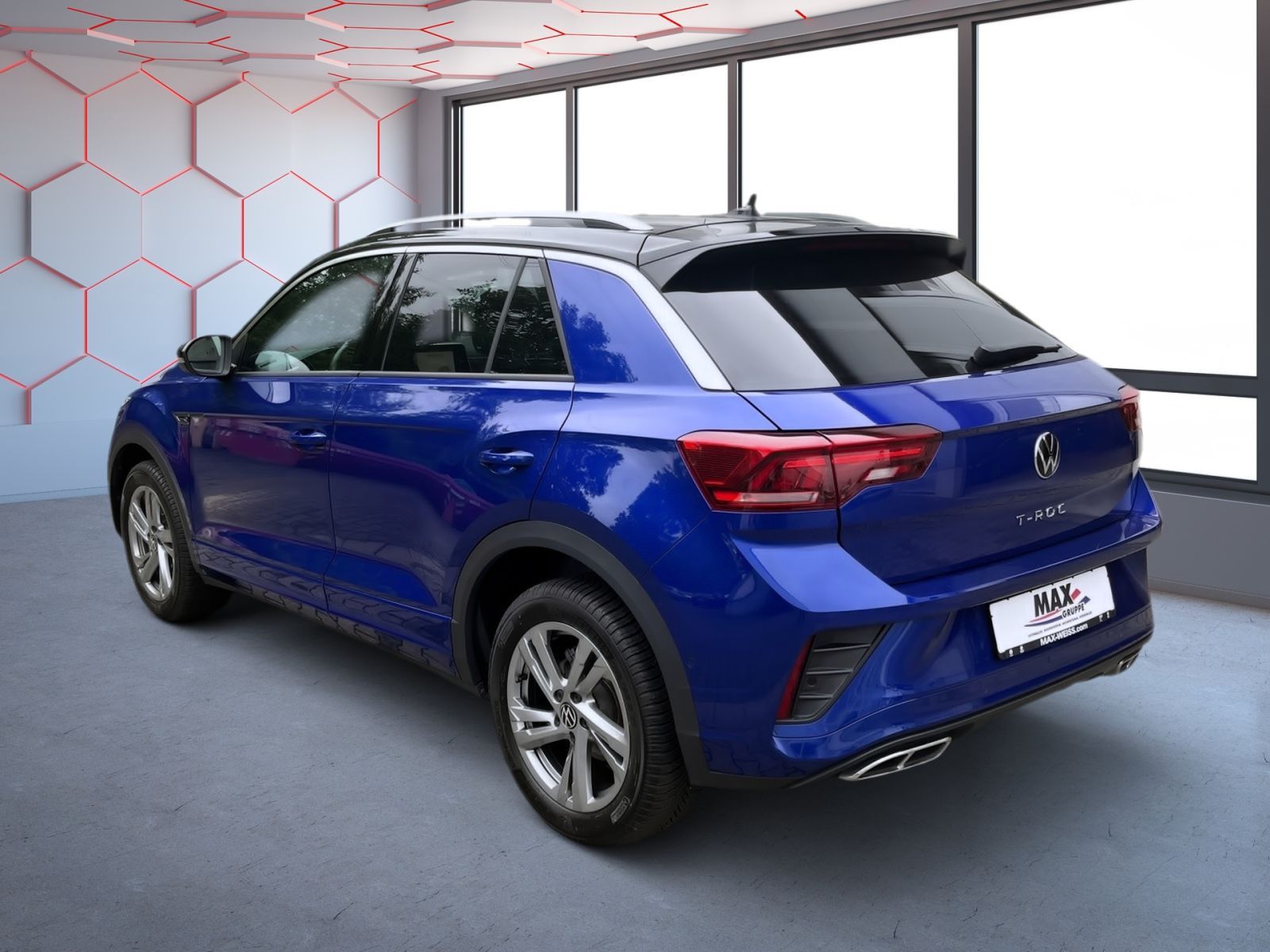 Volkswagen T-Roc 1.0 TSI R-LINE - Samsaru's Car Outlet