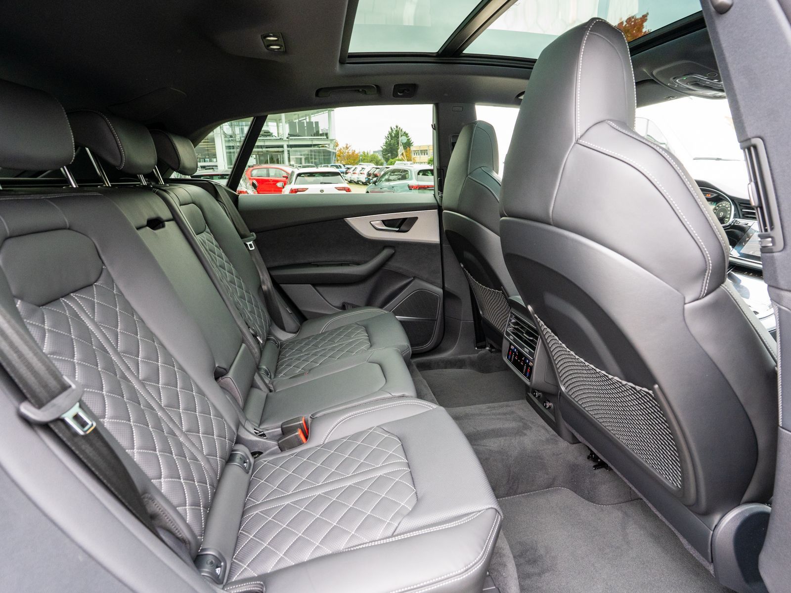 Audi Q8 50 TDI S line quattro Pano B&O HUD VC AHK
