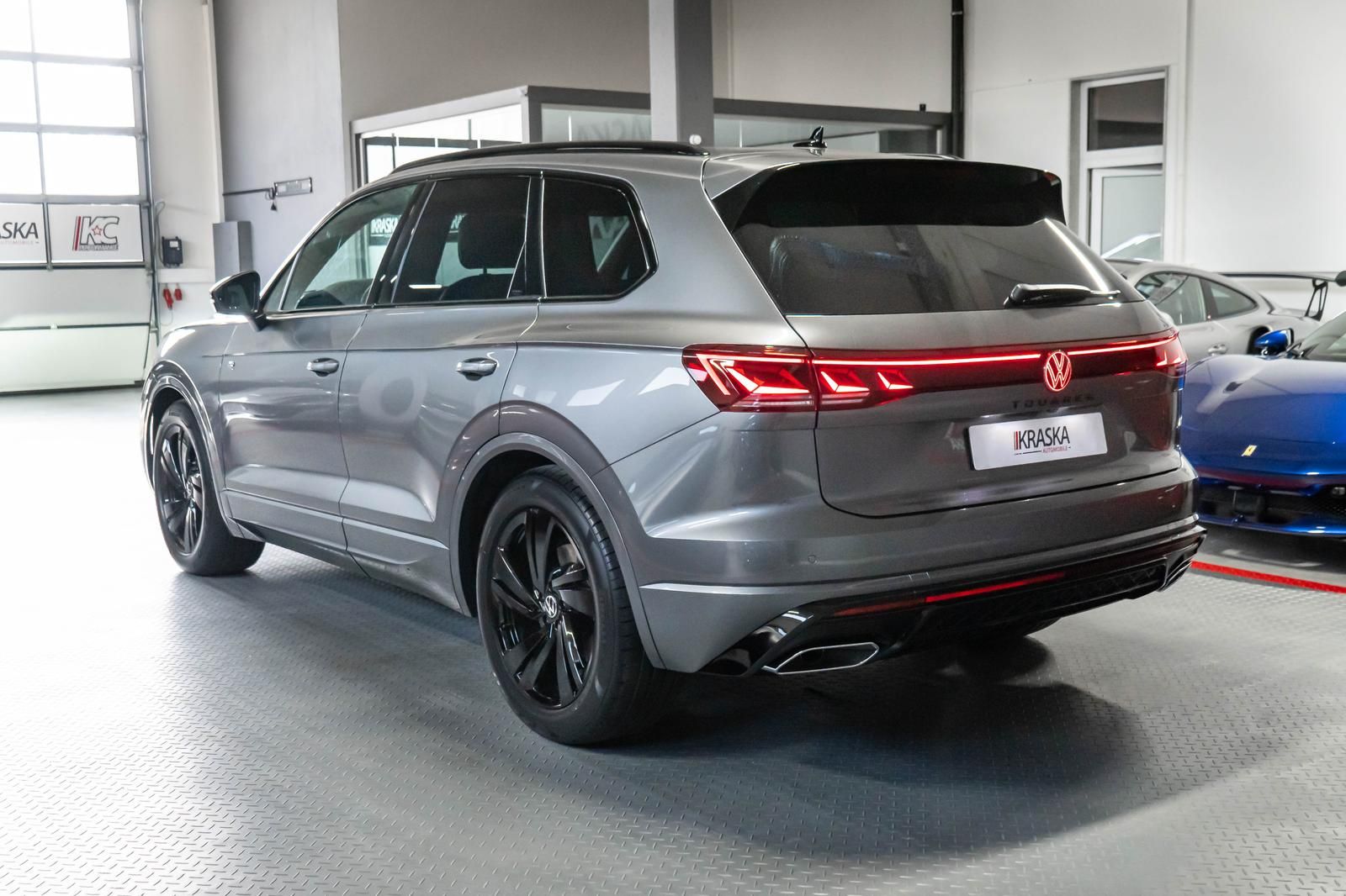 Volkswagen Touareg 3.0 TDI R-Line 4M Final Edition AHK STHZ