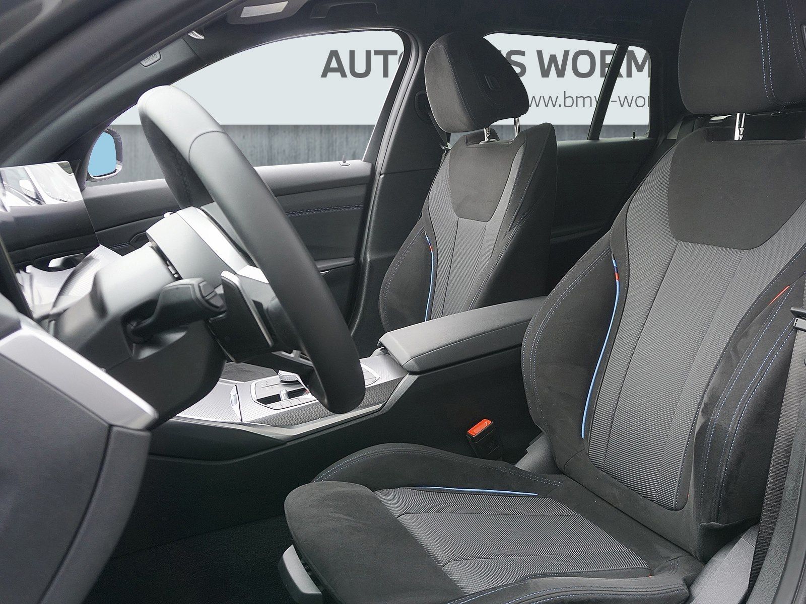 BMW 320d xDrive Touring M Sportpaket Head-Up HiFi