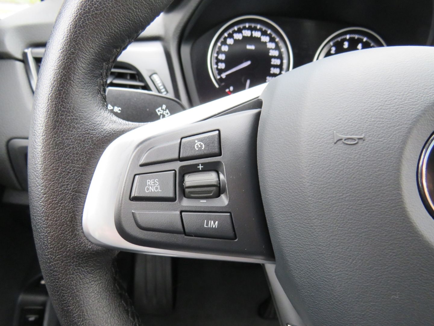 BMW 225 Active Tourer Advantage xe iPerformance - Samsaru's Car Outlet
