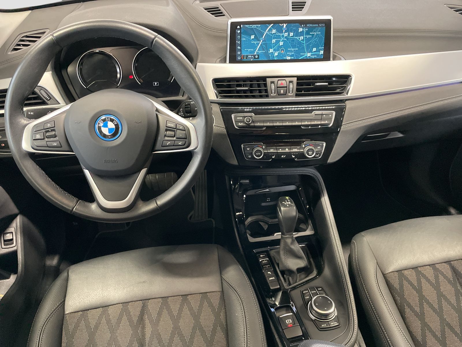 BMW X1 xDrive25e - Samsaru's Car Outlet